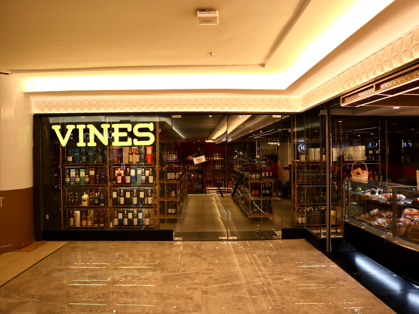 mgp-exhibition-Vines Plaza Indonesia